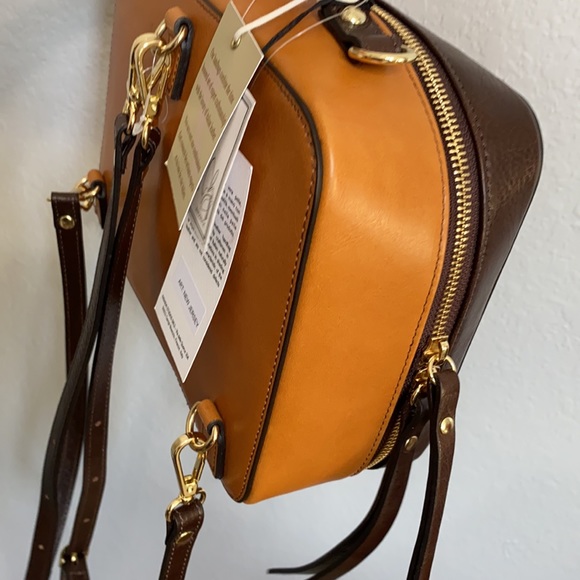 Divans Firenze 3 way bag Genuine Leather made in Italy NWT - Picture 8 of 9